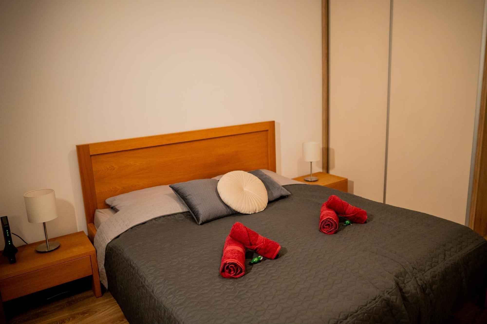 Old Town City Center Apartment 1 - Private Parking Included Koszyce Zewnętrze zdjęcie